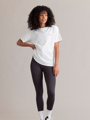 Hey Honey Oversized Shirt 'Self Love Club' in White
