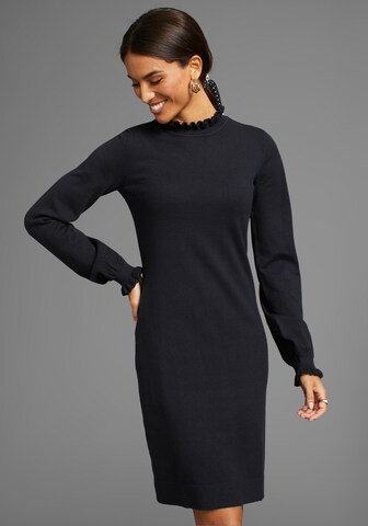 LAURA SCOTT Knitted dress in Black: front