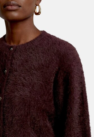 zero Gebreid vest in Bruin