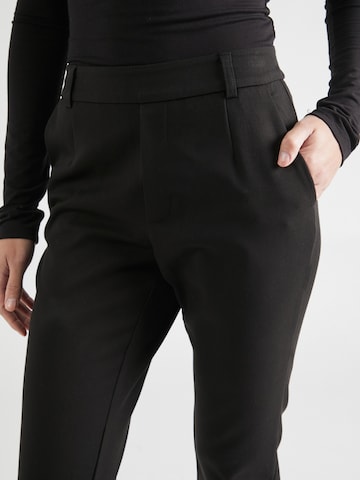 VILA - Slimfit Pantalón plisado 'Varone' en negro