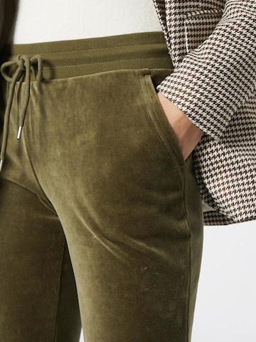 GAP Bootcut Hose in Grün