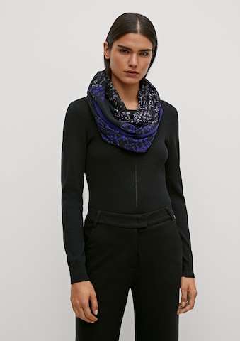 COMMA Wrap in Black: front