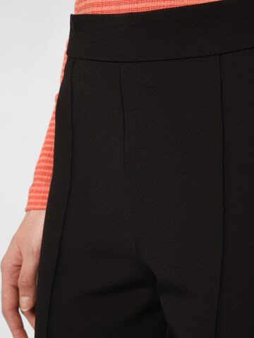 Rosner Regular Pleat-Front Pants 'Audrey' in Black