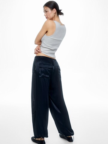 Pull&Bear Wide leg Broek in Zwart