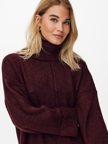 Pull-over 'Tatiana' ONLY en rouge