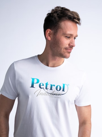 Petrol Industries Μπλουζάκι ''Summerdrive' σε λευκό