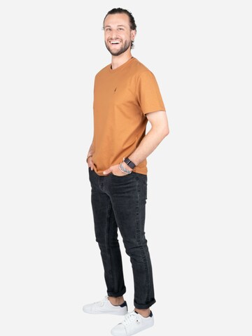 T-Shirt 'TreeShirt' NIKIN en marron