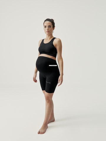 Regular Pantalon fonctionnel 'Mere' Born Living Yoga en noir