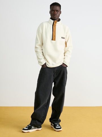 COLUMBIA Αθλητικό πουλόβερ 'Helvetia II' σε λευκό