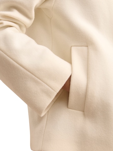 Il Lanificio Winter Coat in White