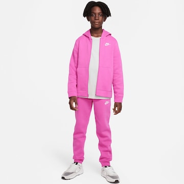 Nike Sportswear regular Φόρμα τρεξίματος σε ροζ