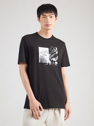 BOSS - Camiseta 'Te_Motors' en negro: frente