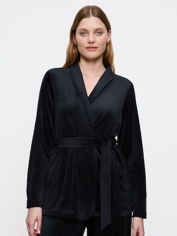 TRIUMPH Bathrobe short ' Sensual Velour Robe Top ' in Black: front