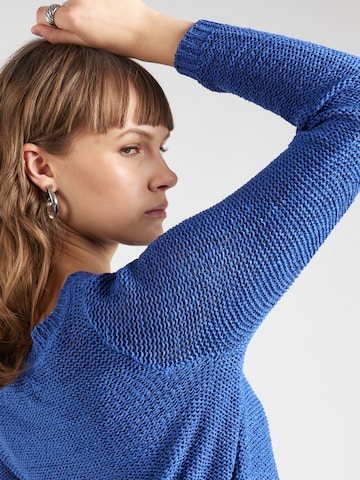 VERO MODA - Pullover 'CHARITY' em azul