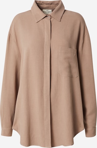 A LOT LESS Blouse 'Thea' in Brown: front