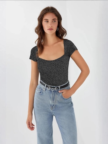 Pullover di Hiccup in nero: frontale
