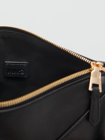 MANGO Schoudertas in Zwart