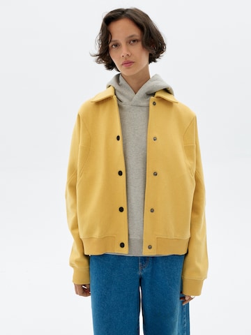 Thinking MU Jacke 'Maisie' in Gelb: Vorderseite