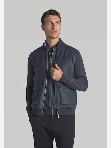 Vestes en maille MAERZ Muenchen en bleu : devant