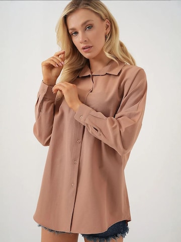 Bigdart - Blusa em castanho: frente