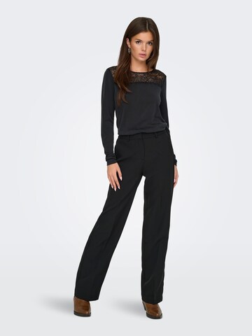 Tricou 'ONLFREE' de la ONLY pe negru