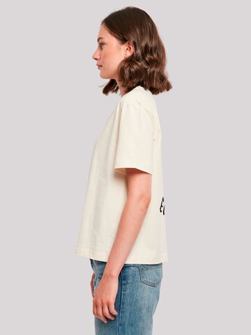 T-shirt 'Love Eternal Valentinstag Herz in Händen' F4NT4STIC en beige