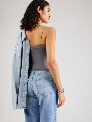 ONLY Top 'ONLVICKY' in Grey