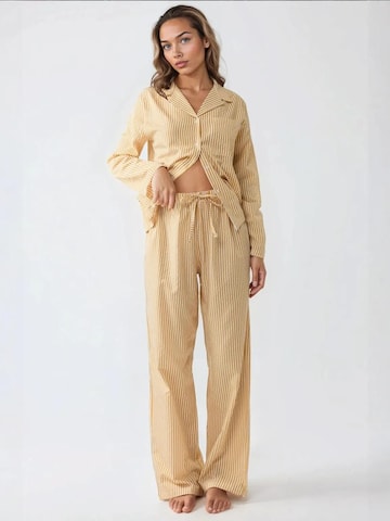 Hiccup - Pijama em amarelo