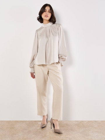 Apricot Blouse ' ' in Grey