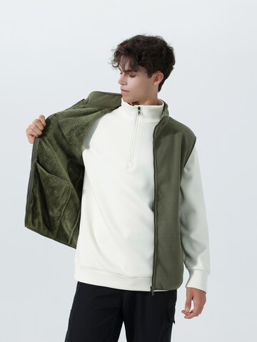 Youthup Vest in Green