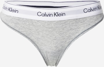 Calvin Klein Underwear Стринг в сиво: отпред