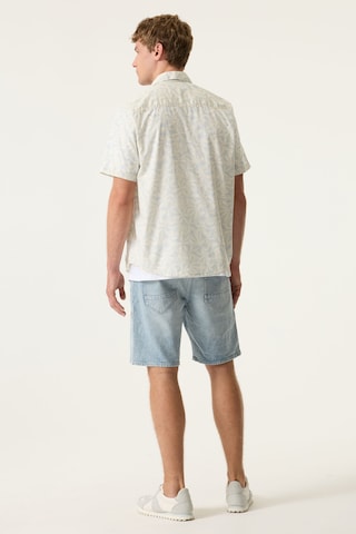 GARCIA Средняя посадка Рубашка в Белый