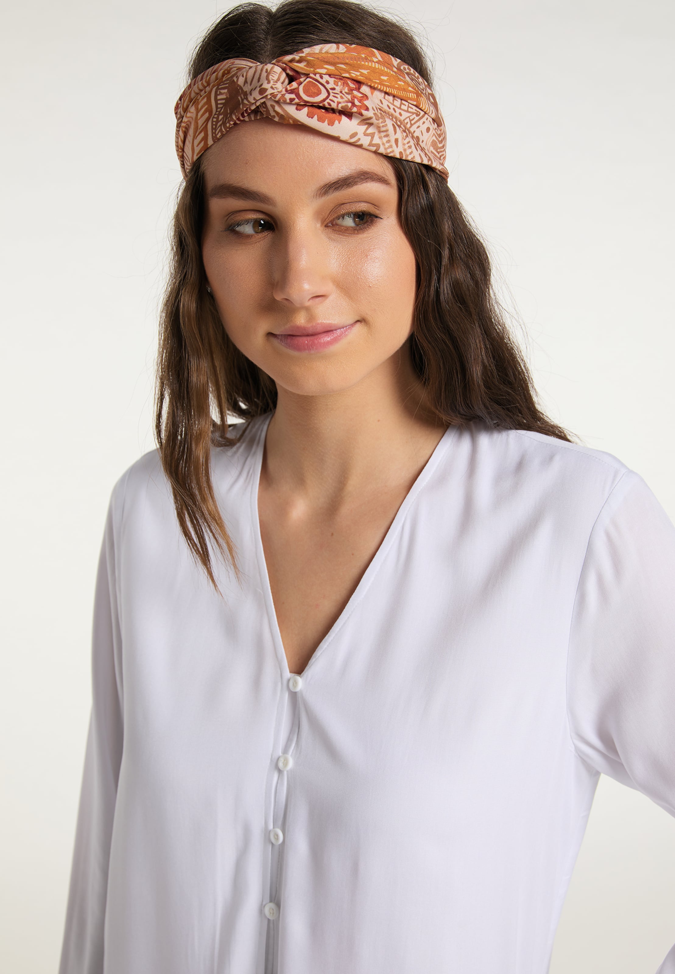 Frauen Große Größen IZIA Kleid in Weiß - SQ87177 Frauen Große Größen IZIA Kleid in Weiß - SQ87177
