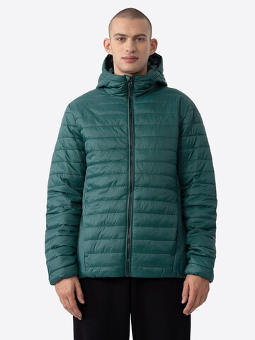 4F Winter Jacket 'M240' in Green: front