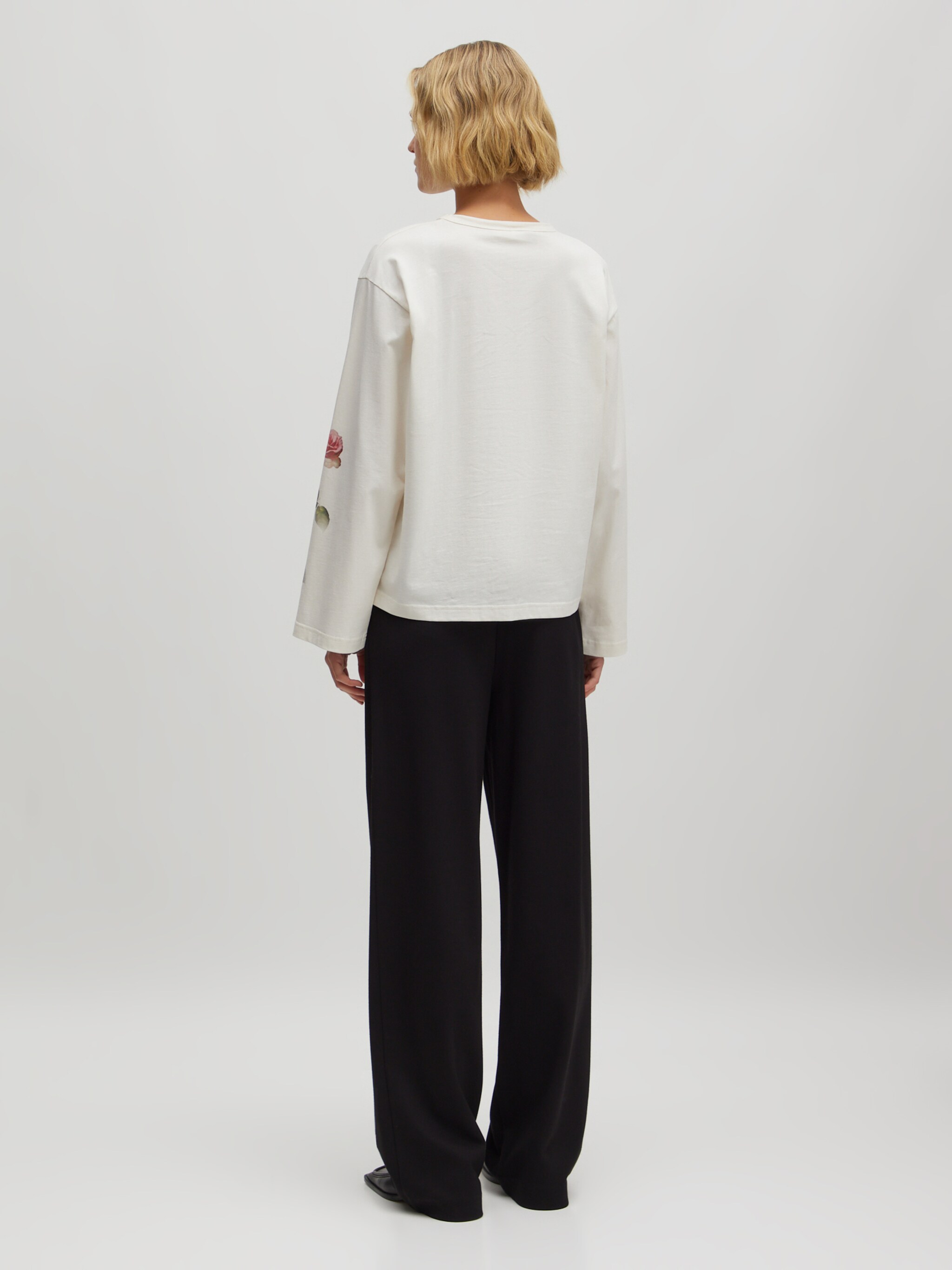 EDITED Producten Shirt 'Verlee' Olijfgroen