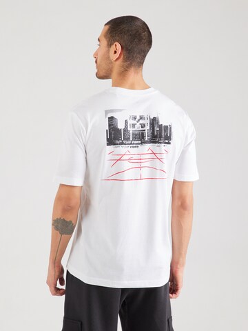 T-Shirt fonctionnel 'Codes Photoreal' ADIDAS SPORTSWEAR en blanc : devant