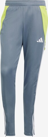 Coupe slim Pantalon de sport 'Tiro 24' ADIDAS PERFORMANCE en gris : devant