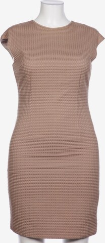 Windsor Dress in M in Beige: front