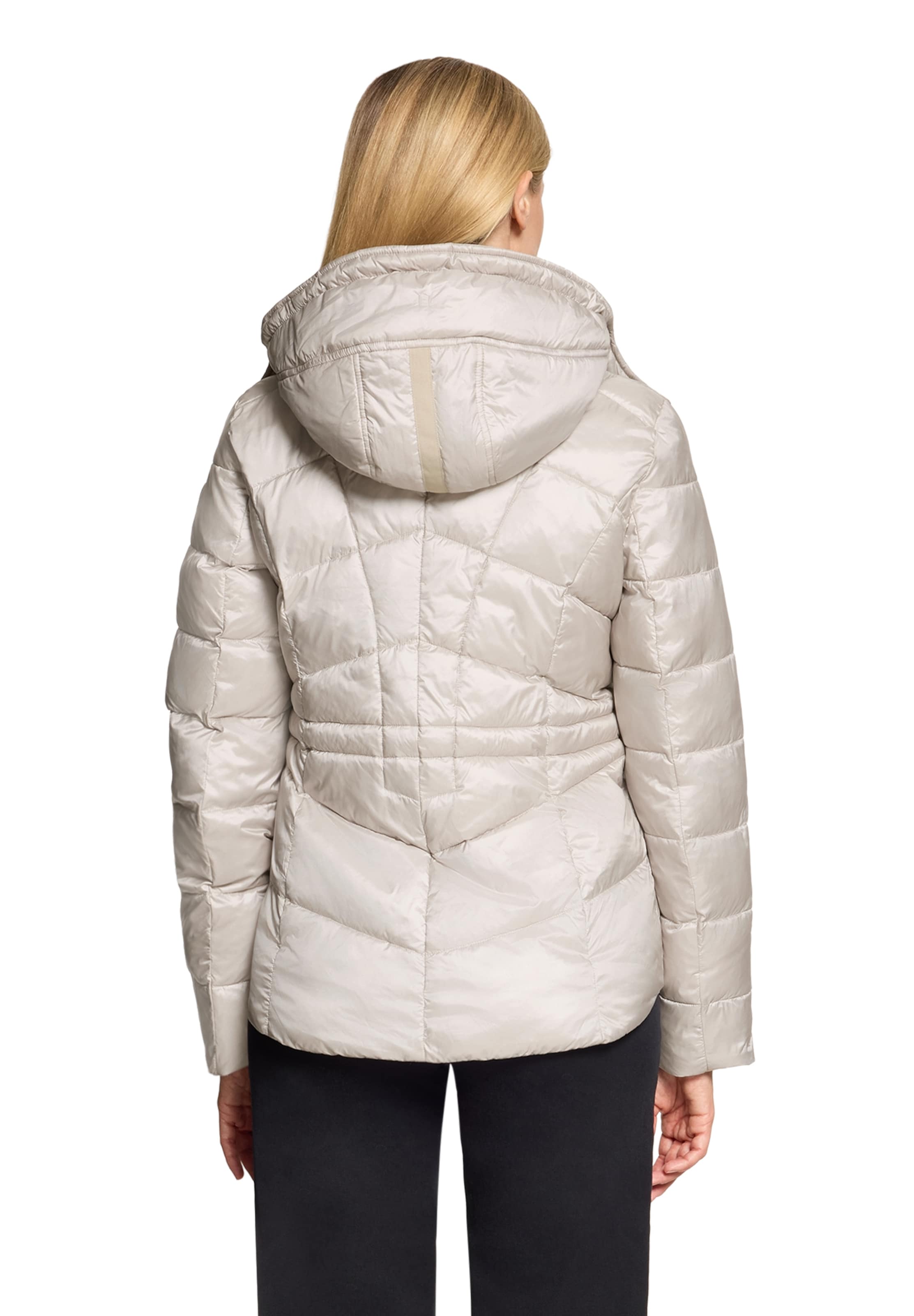 GIL BRET Between-Season Jacket in White