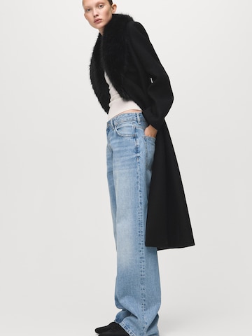 MANGO Přechodný kabát 'DOLCE' – černá