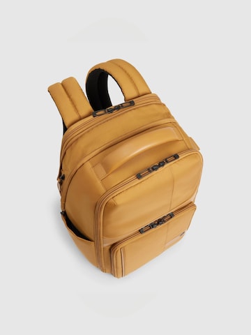 Piquadro Backpack in Yellow