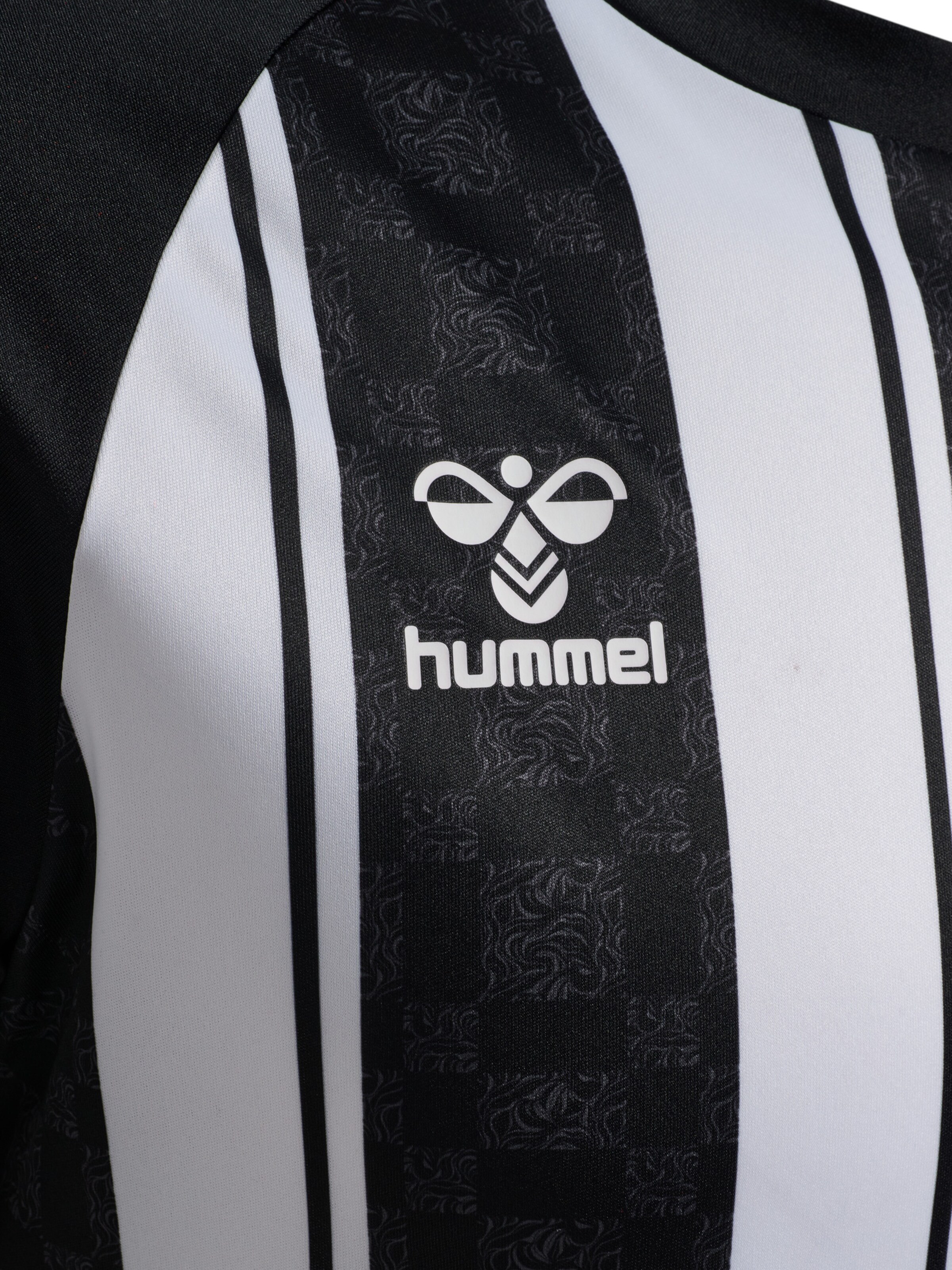 Hummel Functioneel shirt 'Match' in Zwart
