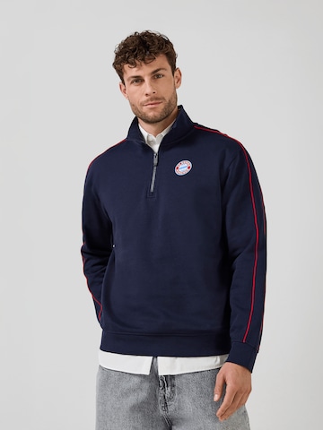 FC BAYERN MÜNCHEN Half-Zip Pullover Essentials in Blau: Vorderseite