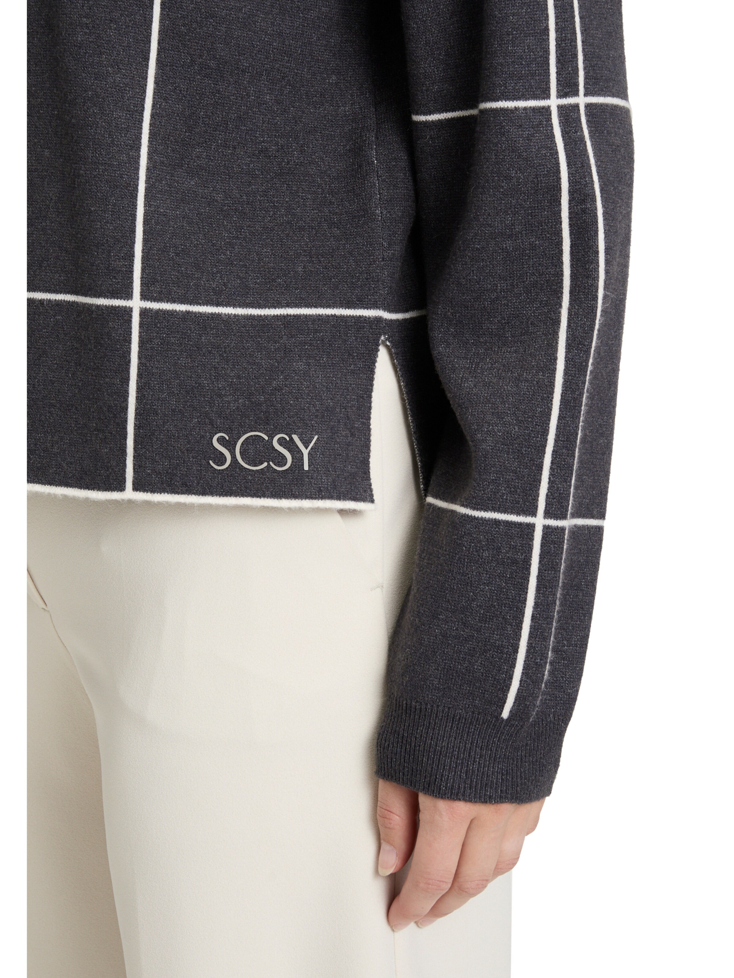 Betty Barclay Sweater in Grey