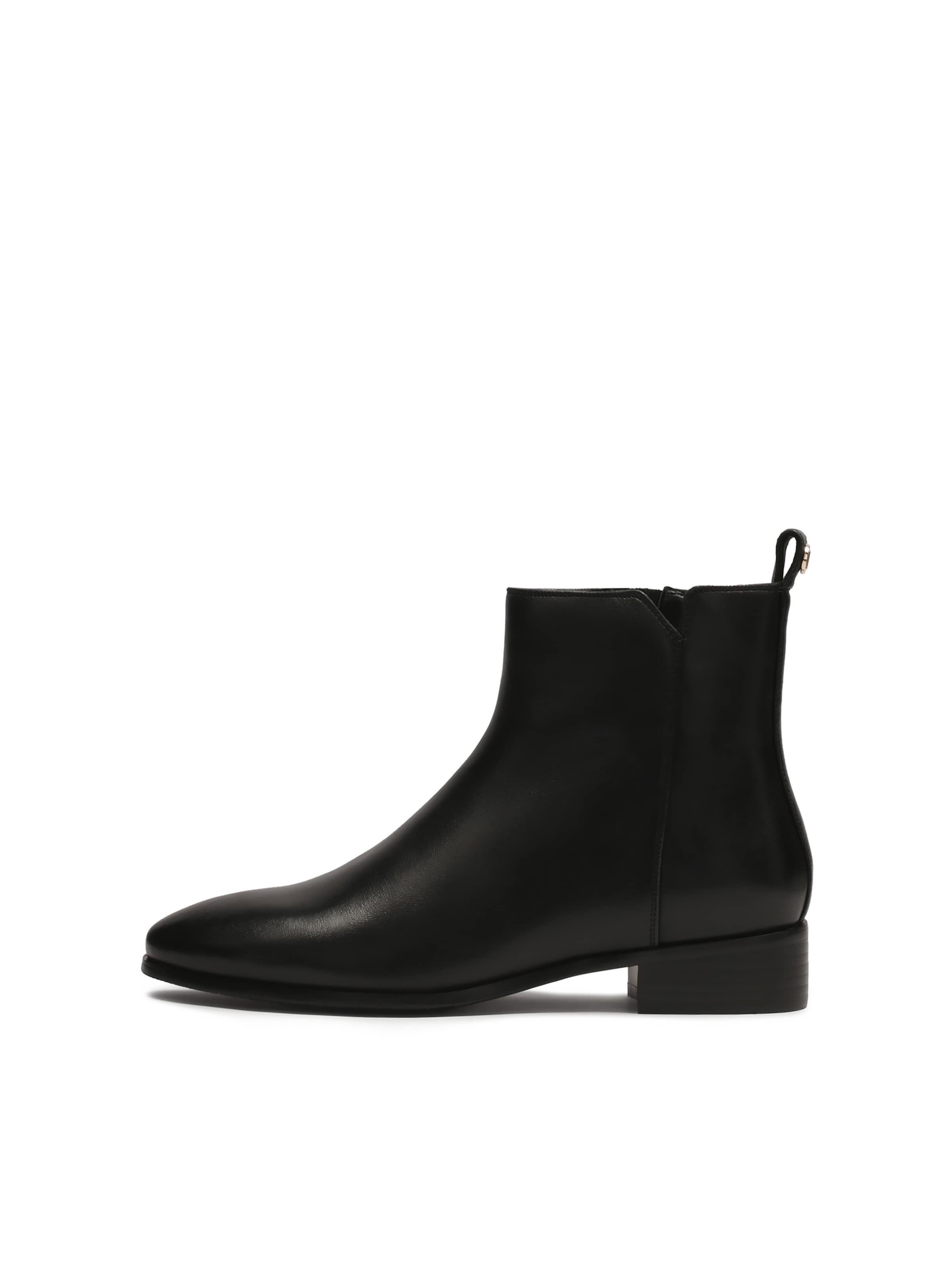 Kazar Bootie in Black: front