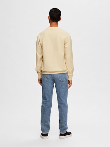 SELECTED HOMME Sweatshirt 'Adam' in Beige