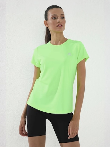 Tommy Life Shirt in Groen: voorkant