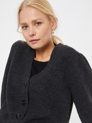 Sisley Knit Cardigan in Grey