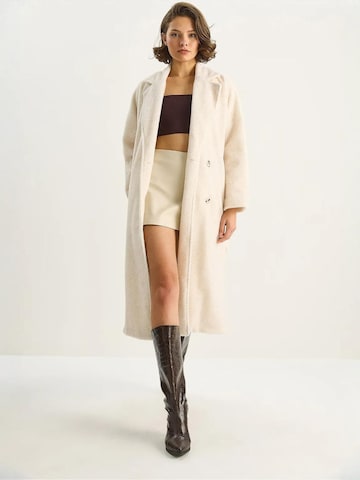 Bianco Lucci Tussenmantel in Wit