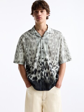 Pull&Bear Comfort fit Overhemd in Zwart: voorkant
